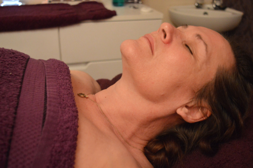 Elemis Visible Brilliance Facial for ageing, stressed & slackened skin